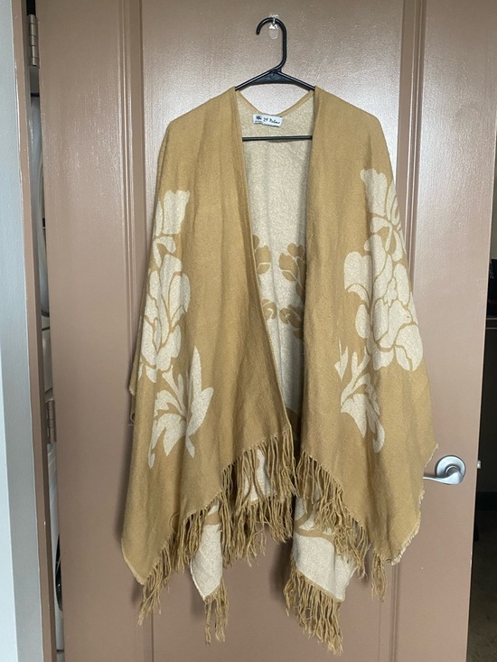 29 Palms Sweaters - 29 Palms Tan Floral Fringe Wrap Poncho (Reversible)